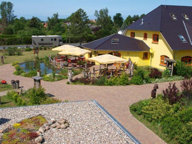 Landhotel Zum Honigdieb Ribnitz-Damgarten Esterno foto